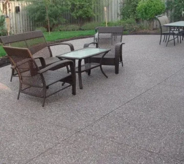 Outdoor-Aggregate-Flooring-Stone-Finish