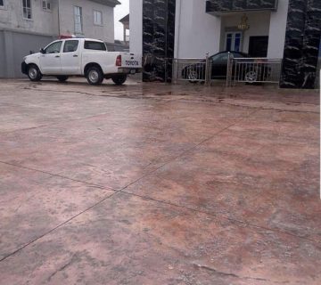 olished-colored-cement-flooring-in-a-luxury-villa-in-saudi-arabia